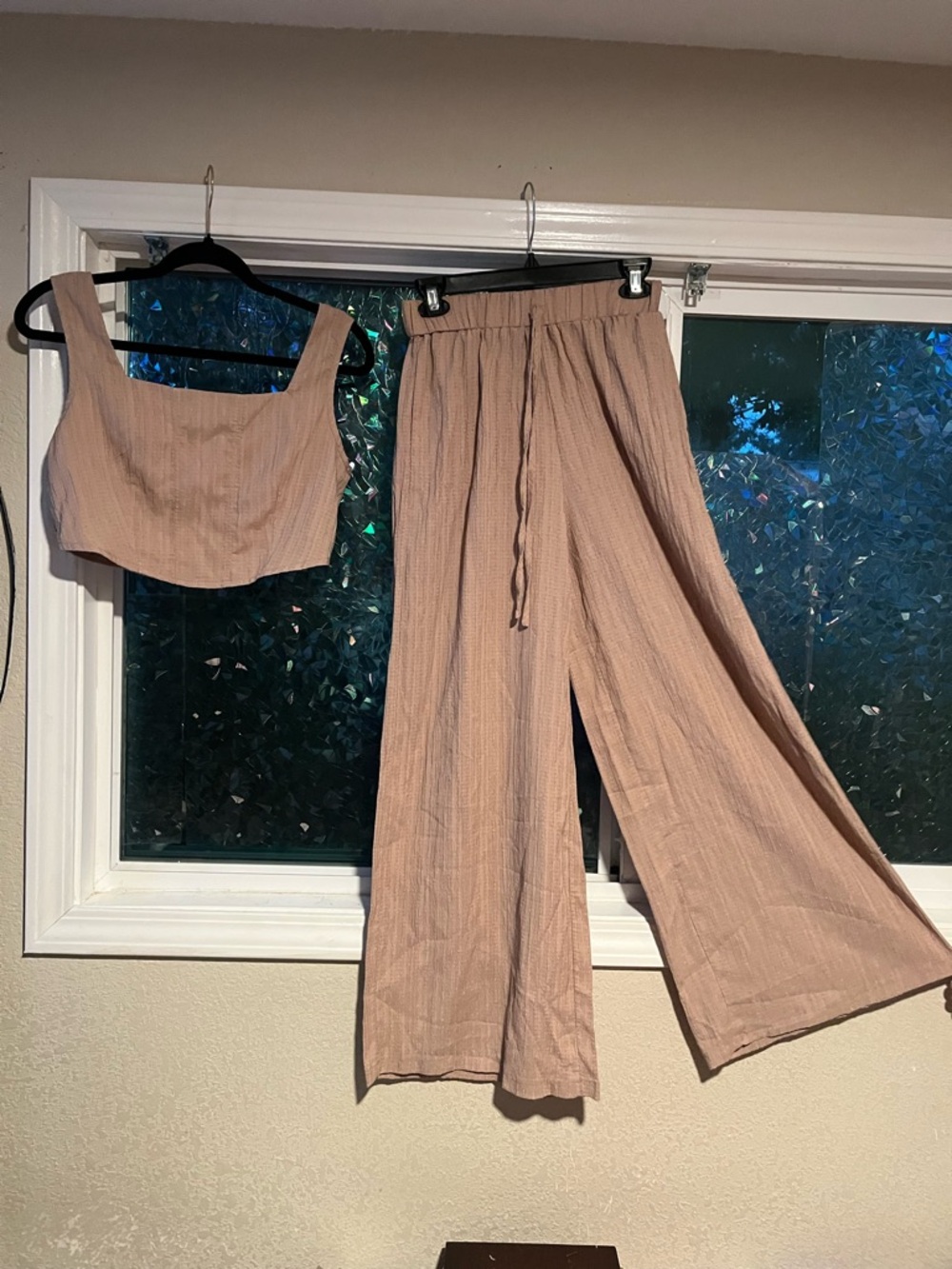 Women's Wide-Leg Drawstring Pants & Crop Top Set - Beige